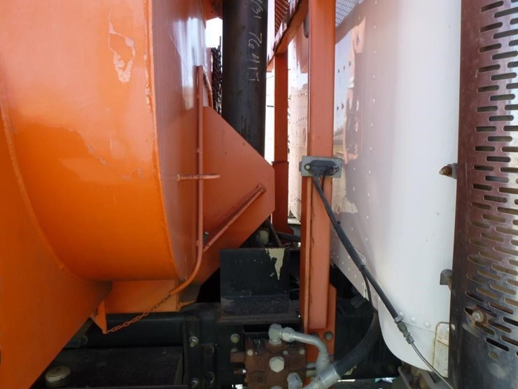 2002-caterpillar-c12-image-24