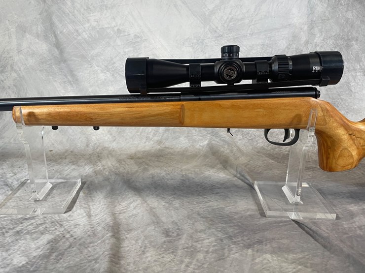 #1268-•-savage-93-fv,-22-wmr-bolt-action-rifle,-sn:-2121001,-(neenah,-wi)-image-7