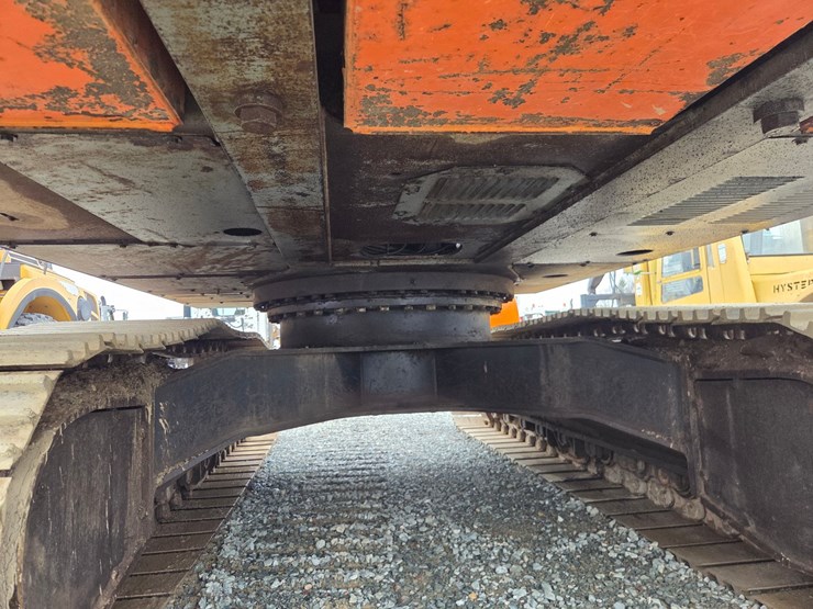 hitachi-zx330-lc-image-67