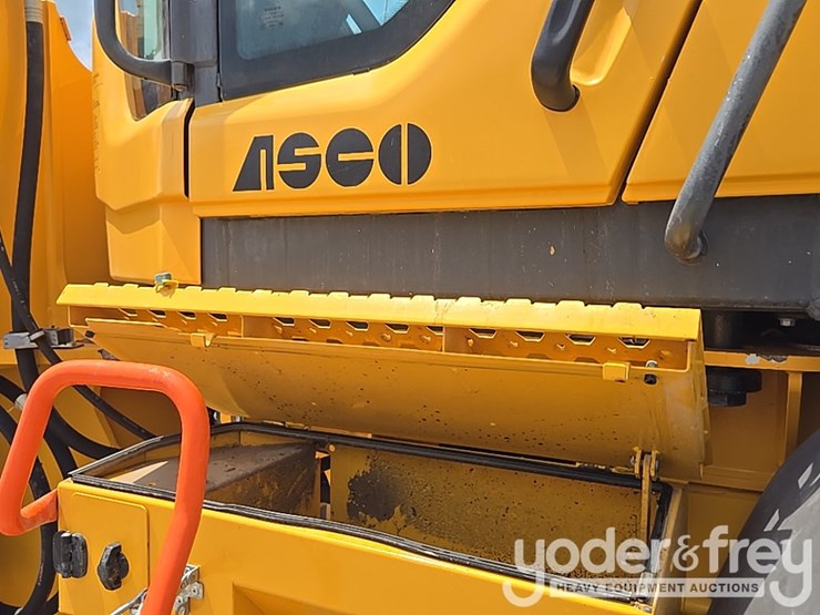 2021-volvo-l90h-image-41