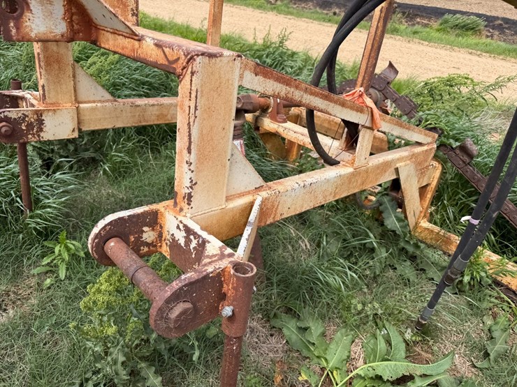 #45268-•-levee-trencher-image-14