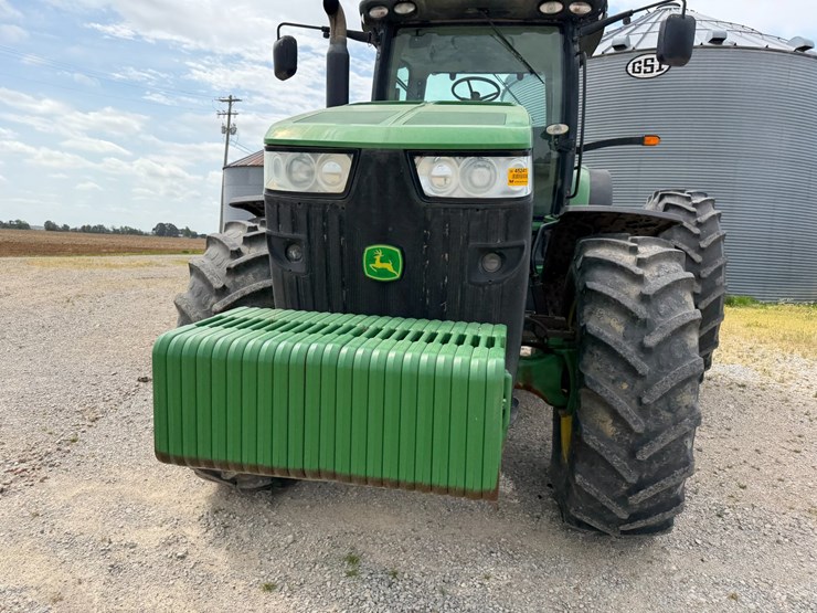 2012-john-deere-8285r-image-33