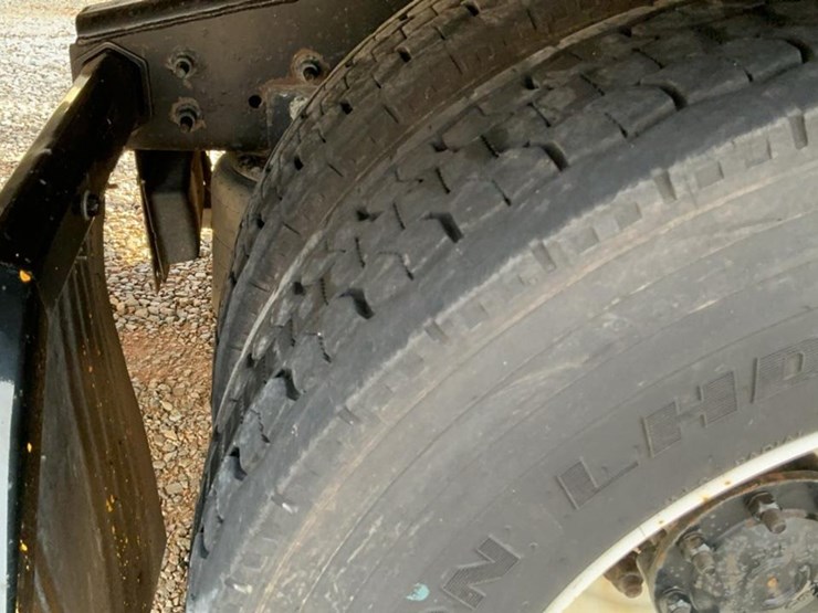 2017-international-prostar-image-63