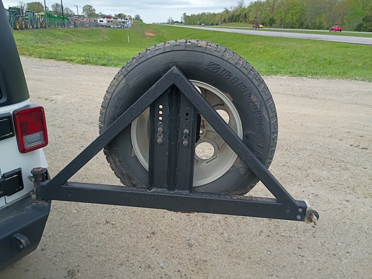 2015-jeep-wrangler-image-64