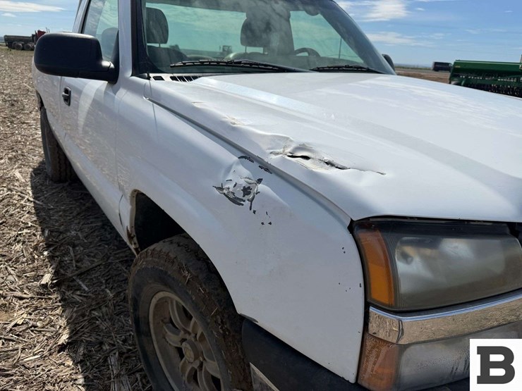 2005-chevrolet-silverado-1500-image-8