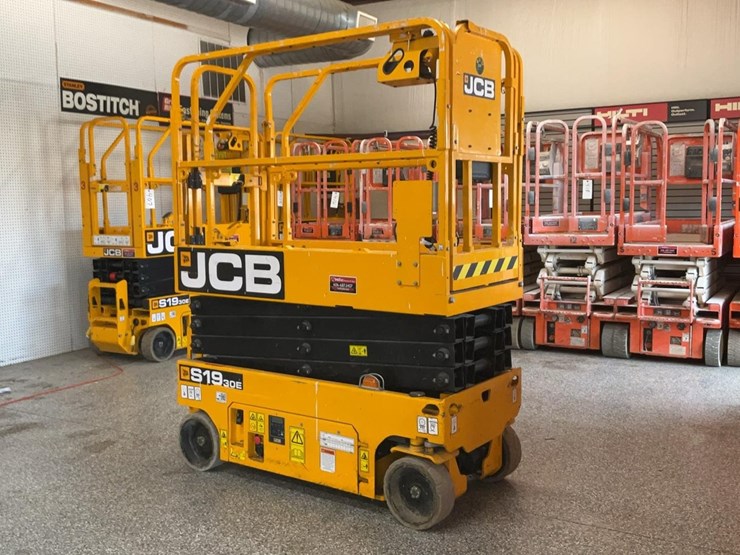 #406-•-jcb-s1930e-19'-scissor-lift-image-2