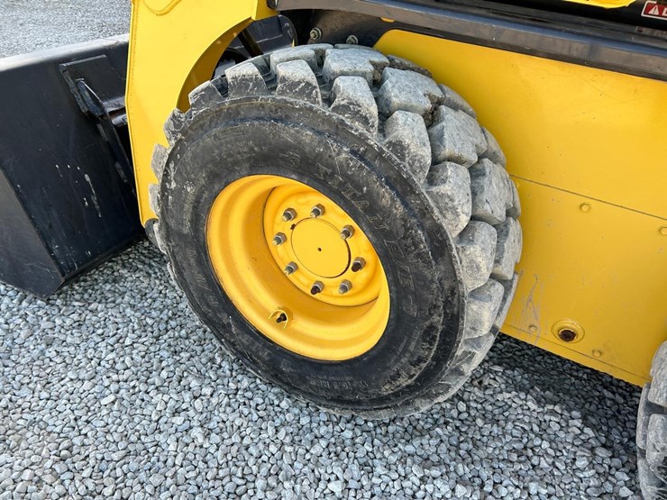 yanmar-s220r-image-16