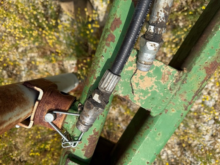 john-deere-1590-image-81