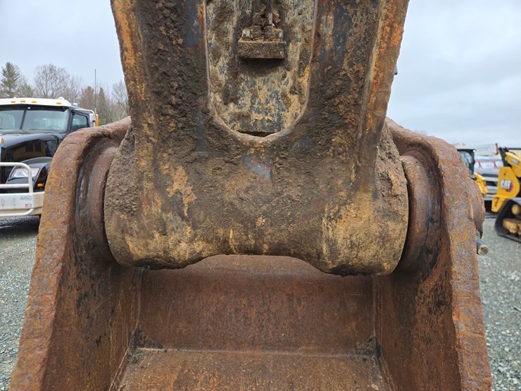 deere-470g-lc-image-15