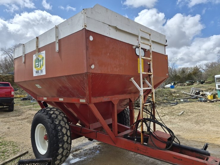 bii-528-grain-cart-image-2