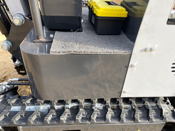 #1043-•-new-ats-d12d-mini-excavator-image-16