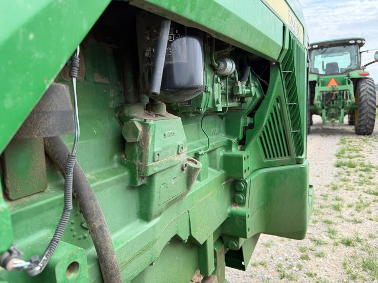 1998-john-deere-8300-image-47