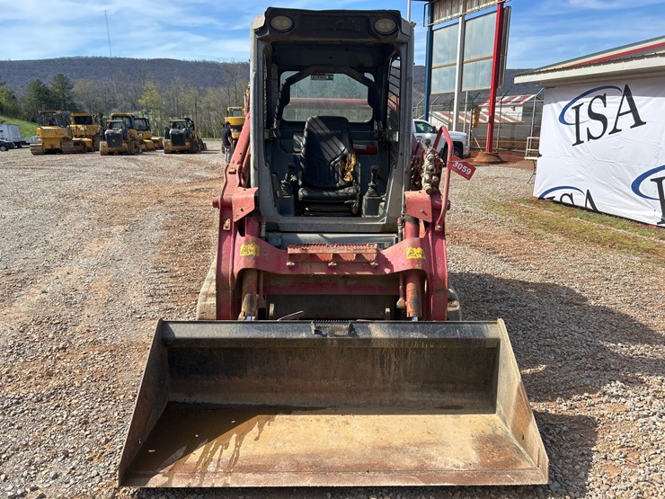 2016-takeuchi-tl10v2-image-8