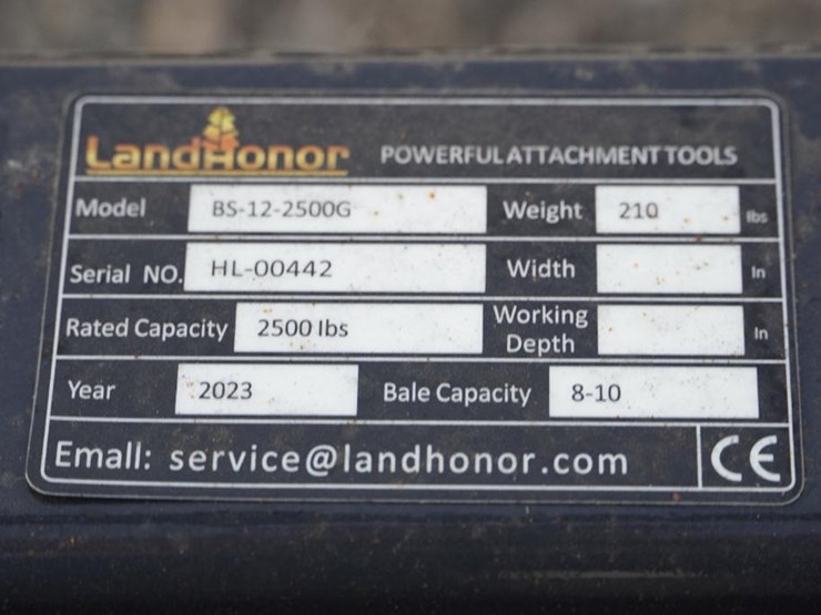 #1352-•-unused-landhonor-skid-steer-bale-spear-image-5