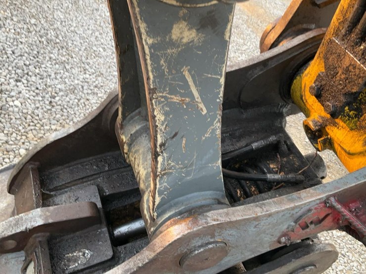 2019-wacker-neuson-et145-image-32