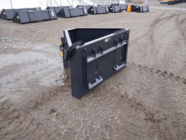 #1419-•-unused-wolverine-skid-steer-concrete-chuter-attachment-image-4