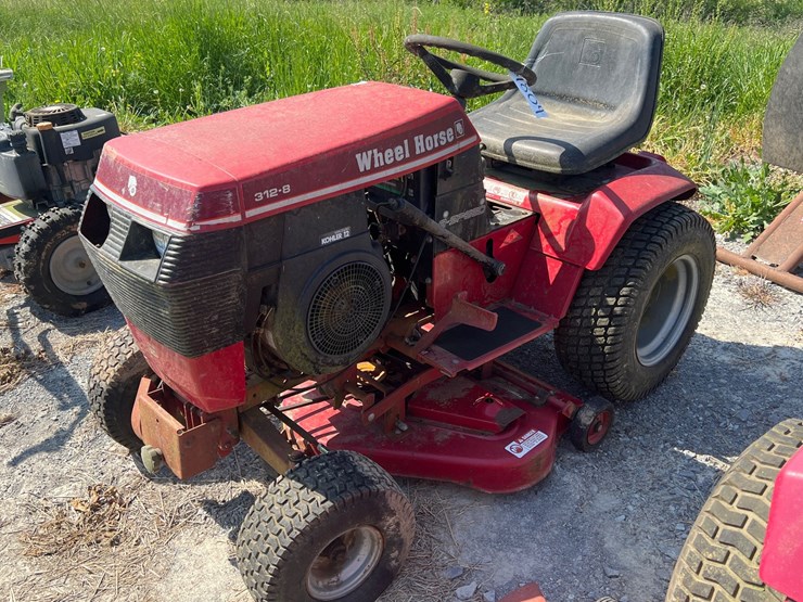 wheelhorse-312-8-image-1