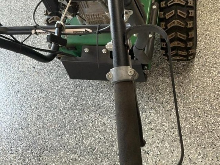 #107-•-billy-goat-brush-cutter-image-7