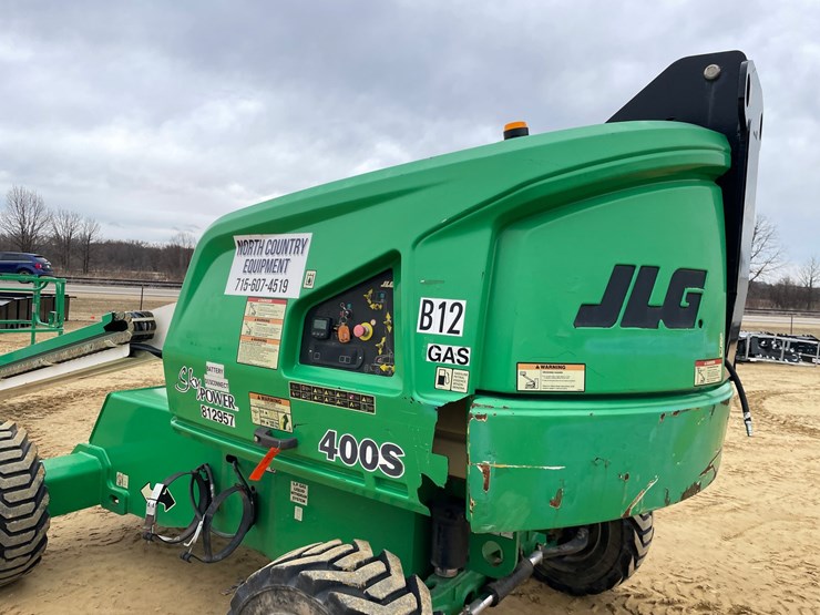 2016-jlg-400s-image-12