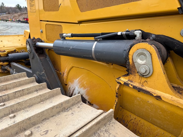 deere-700k-lgp-image-21