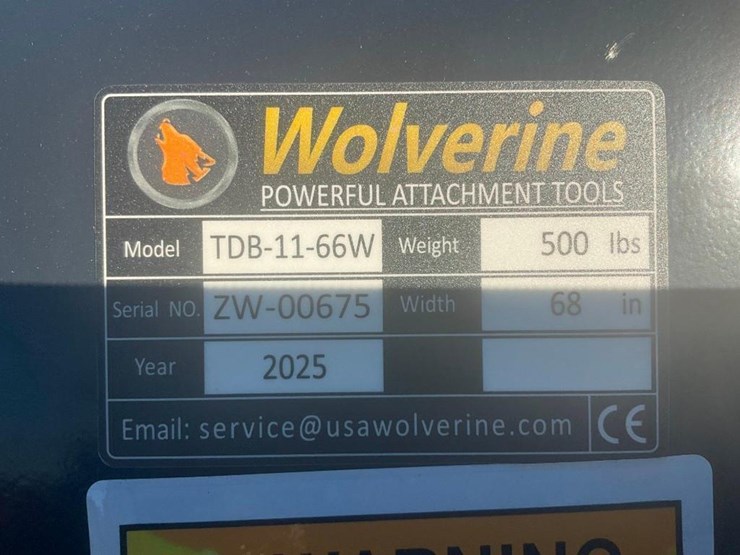 #1409-•-unused-wolverine-skid-steer-track-duty-bucket-attachment-image-4