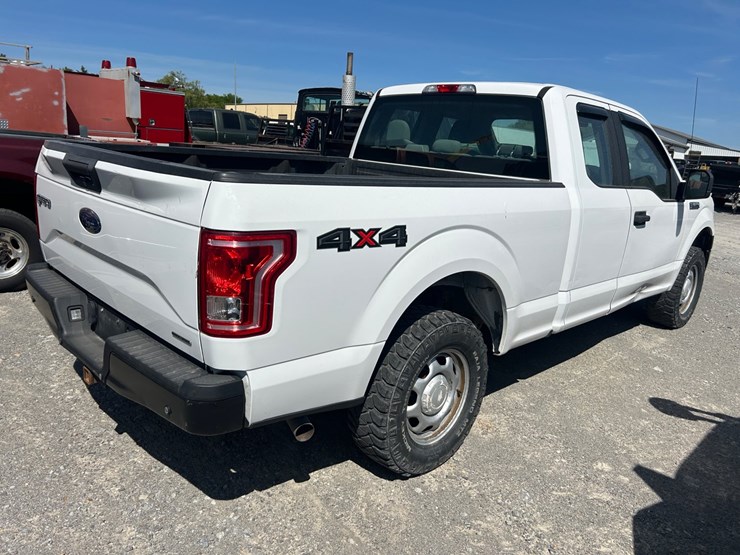 2016-ford-f150-image-4