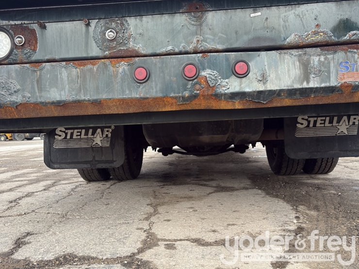 2017-ford-f350-image-21