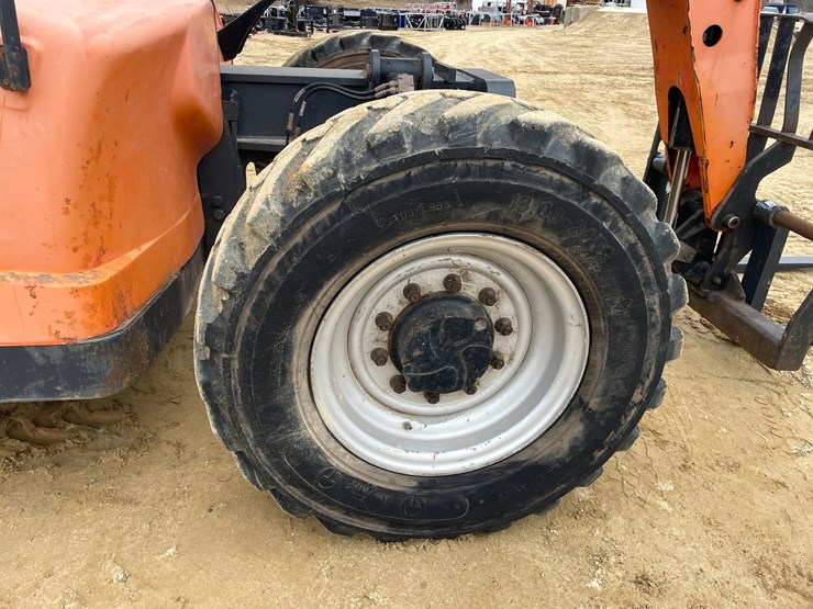 2012-jlg-g6-42a-image-72