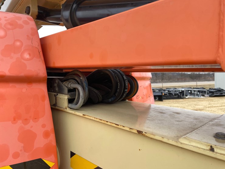jlg-600aj-image-28