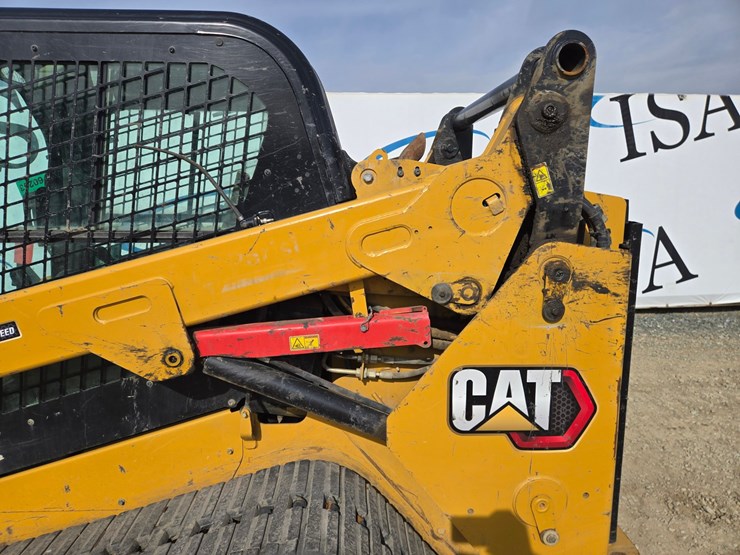2019-caterpillar-259d3-image-23