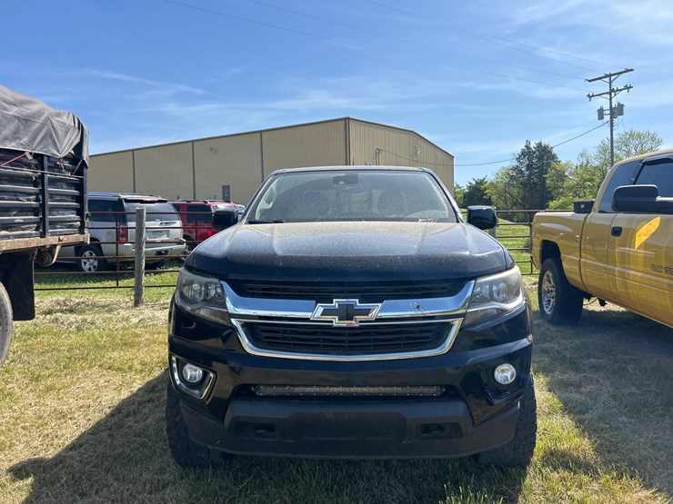 2016-chevrolet-colorado-image-2