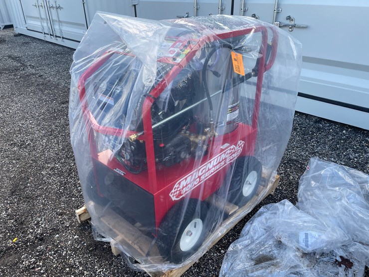 #3091-•-2026-magnum-4000-hot-water-pressure-washer-image-1