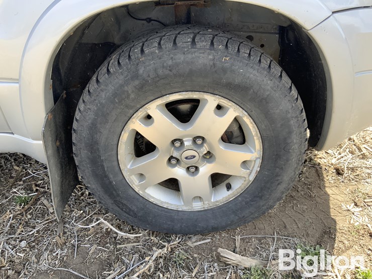 2006-ford-escape-image-19