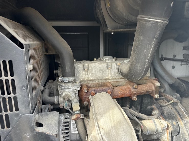 massey-ferguson-8-image-14