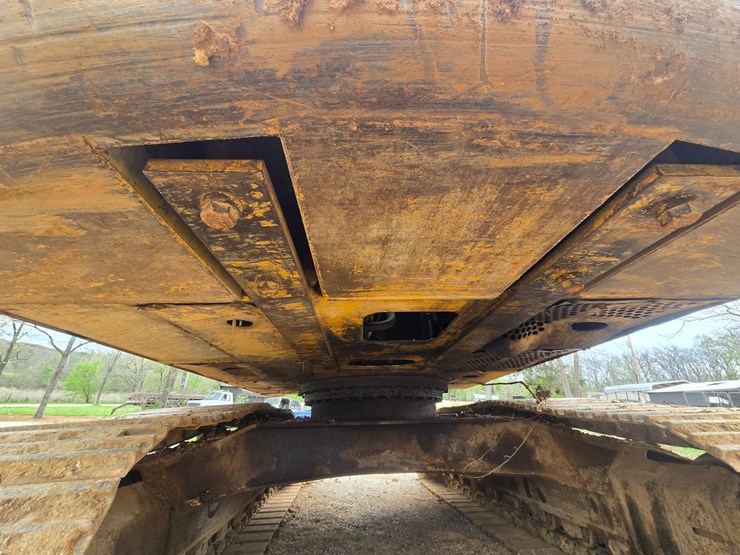 deere-892e-lc-image-44