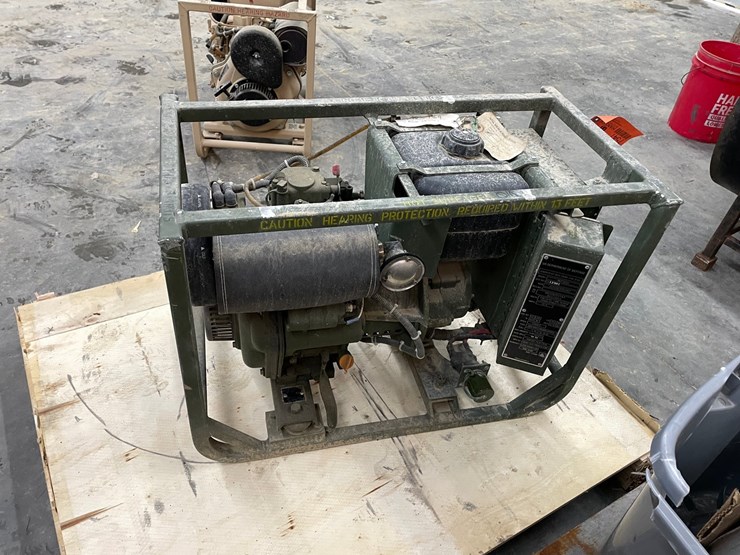 #7547-•-military-diesel-generator-image-5