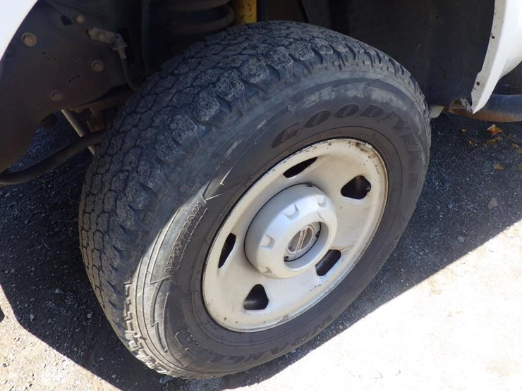 2008-ford-f250-image-13