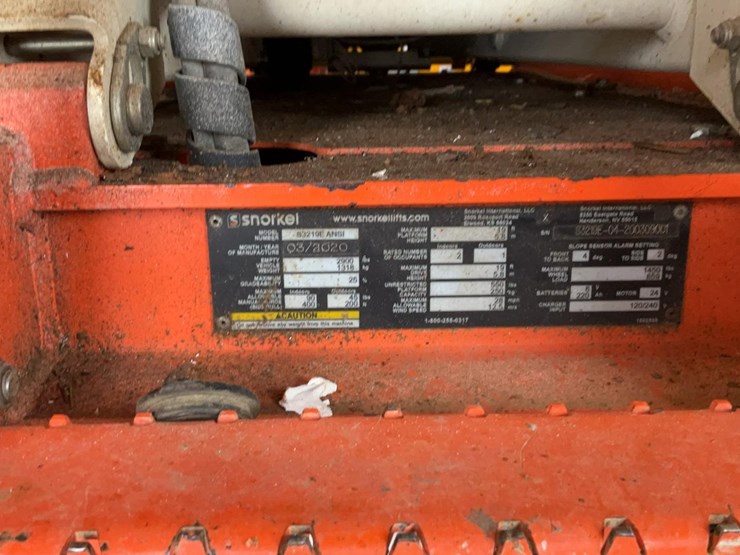 #425-•-2020-snorkel-19'-scissor-lift-image-9