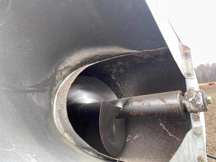 gleaner-r65-image-48