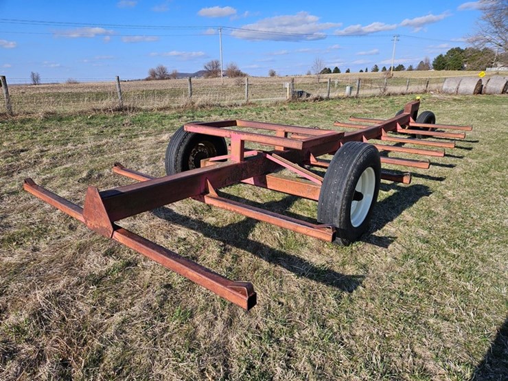 #572-•-11-place-bale-trailer-image-5