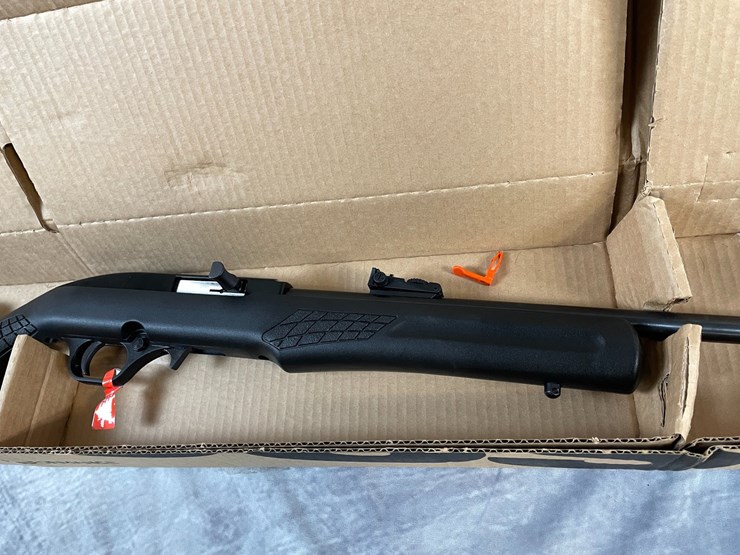 #2175-•-rossi-rs22-.22-lr-semi-automatic-rifle,-sn:-7ca171855n,-(downing,-wi)-image-34