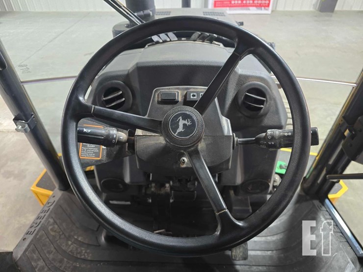 2023-deere-320-p-tier-image-16