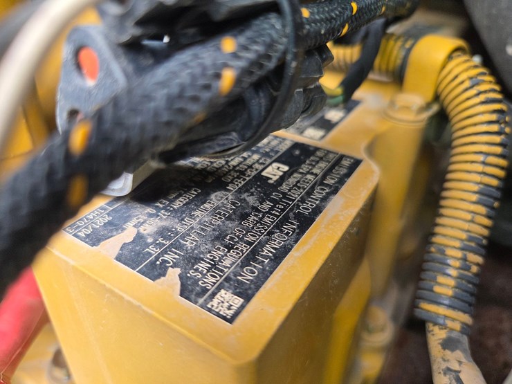 caterpillar-259d3-image-36