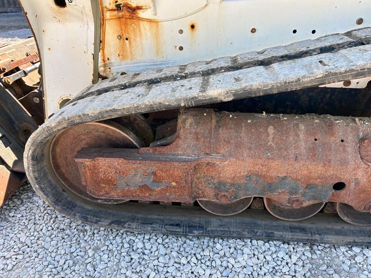 2017-bobcat-t550-image-18