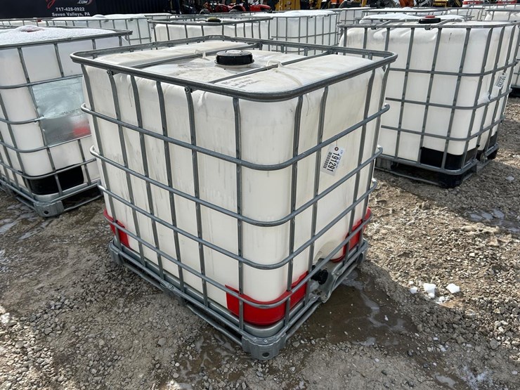 water-tank-tote-image-1