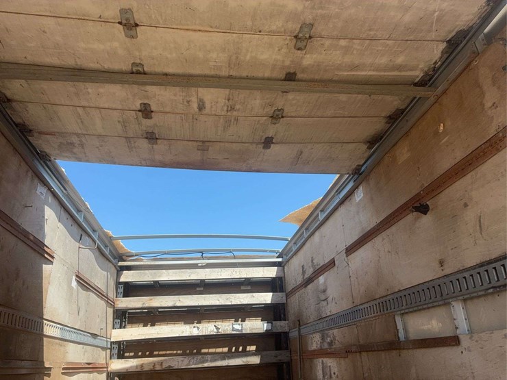 2006-isuzu-nqr-image-17