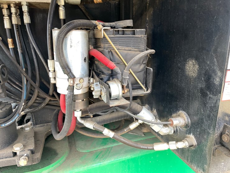 2016-jlg-400s-image-68