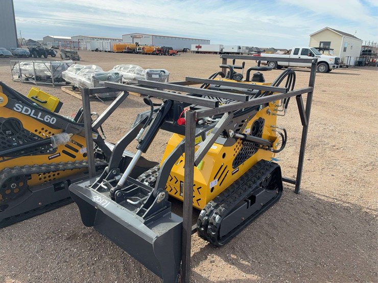 mini-2025-sdll60-skid-steer-image-1
