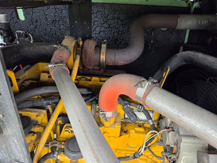 john-deere-4045hf285-image-27