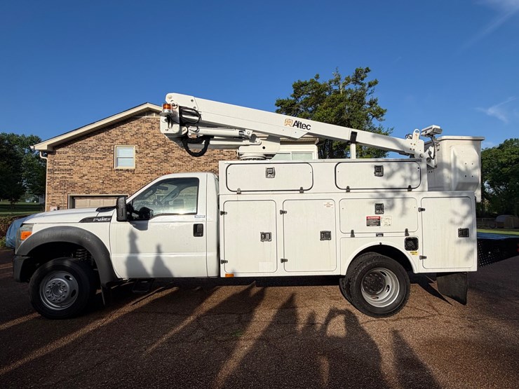 2011-ford-f450-image-4